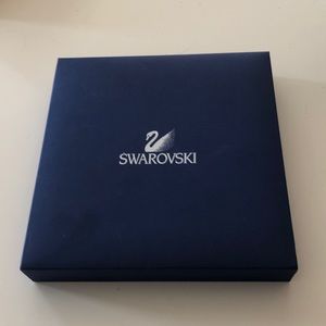 Dark blue Swarovski box